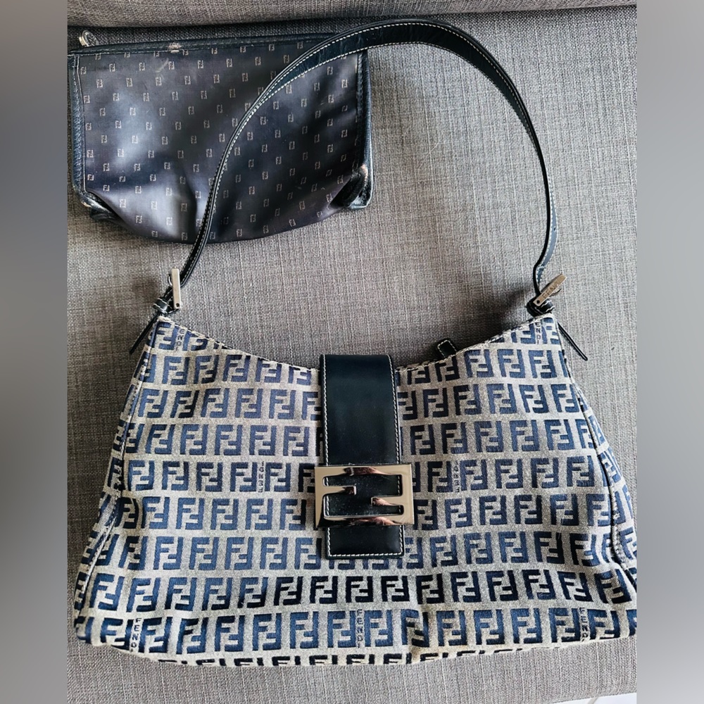 **RESERVED** Authentic Fendi Zucchino plus pochette vintage